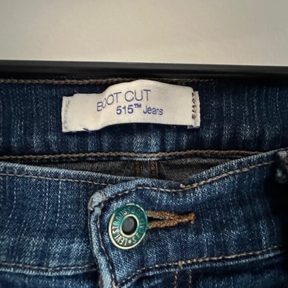 Levis' 515 Bootcut Jeans - Picture 2 of 11